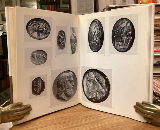 Engraved Gems. The Ionides Collection.