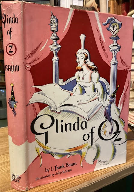 Glinda of Oz : in which are related the Exciting Experiences of Princess Ozma of Oz, and Dorothy, in their hazardous journey to the home of the Flatheads, and to the Magic Isle of the Skeezers, and how they were rescued from dire peril by the sorcery of Glinda the Good